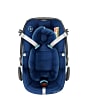 8799720110_2020_maxicosi_carseat_babycarseat_pebbleproisize_blue_essentialblue_easyinharness_front