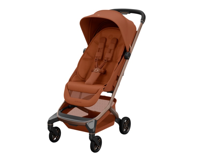 1141129110_2025_maxicosi_stroller_famecabin_copperterra_3qrtleft