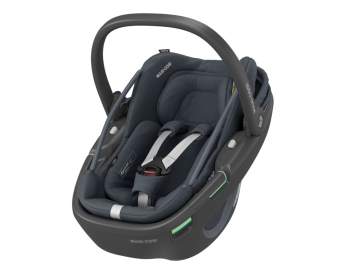8559750301_2022_maxicosi_carseat_babycarseat_coral360_grey_essentialgraphite_3qrtleft