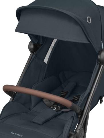 1841750110U2Y2023_2023_maxicosi_stroller_ultracompact_soho_grey_essentialgraphite_ergonomicrecline_3qrt